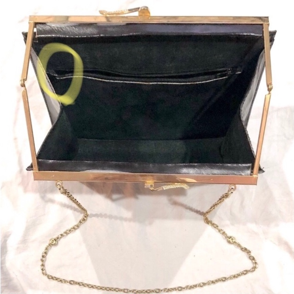 PIERE CARDIN black leather kiss lock chain clutch/purse size 9x7 great condition - Picture 14 of 15